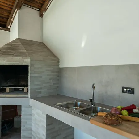 Speranza By Interhome בית נופש פולה