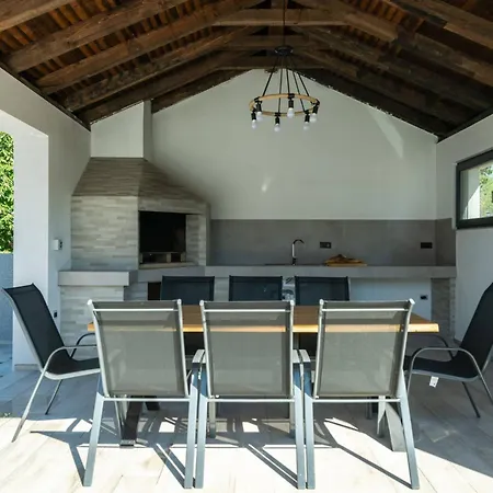 Speranza By Interhome *